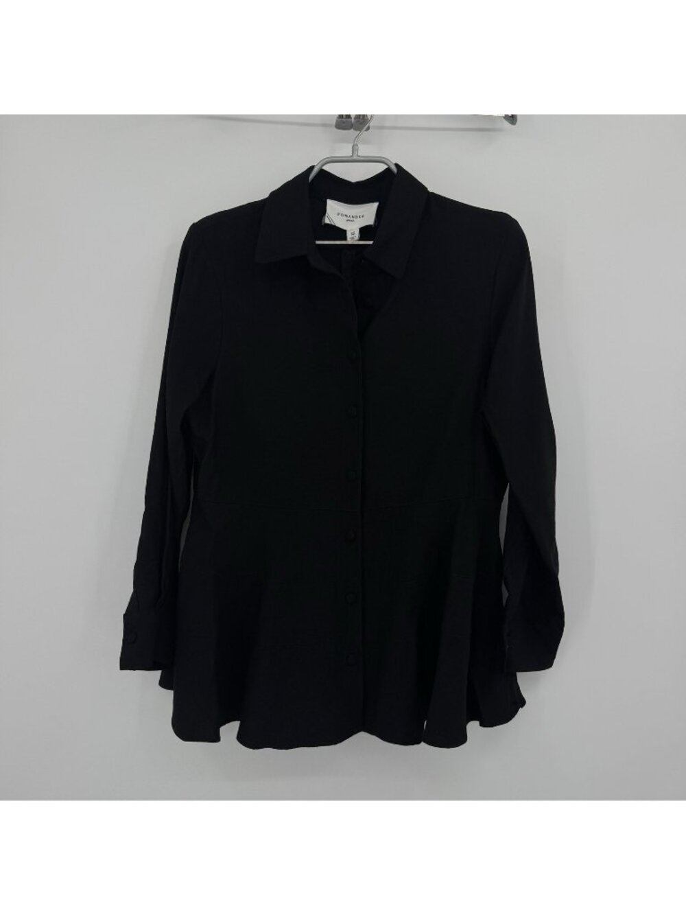 Pomander Place by Tuckernuck Black Ashlen Blouse sz XS Women's Button Front NWT